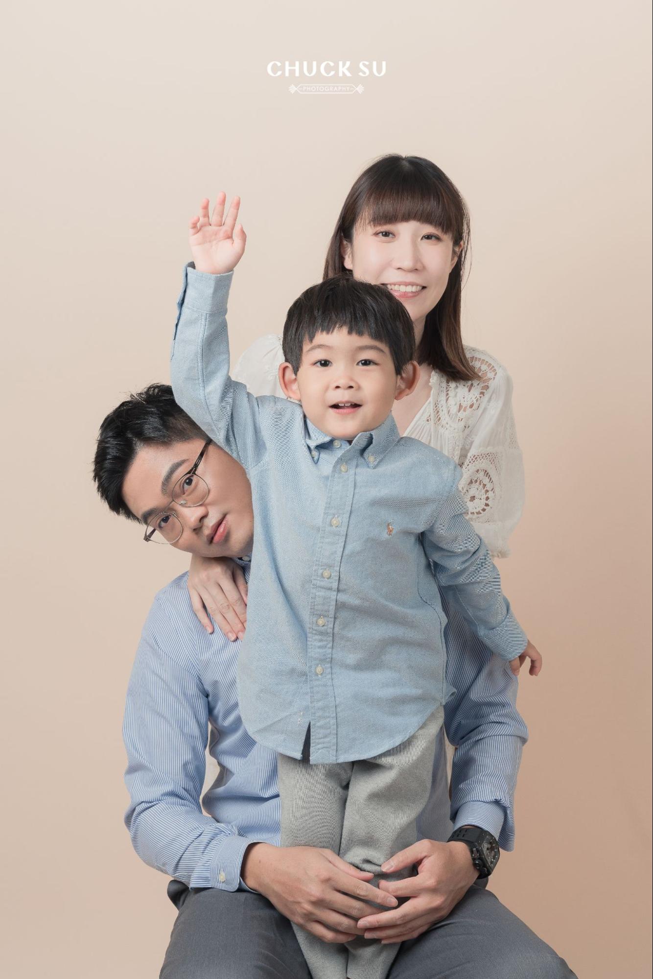 全家福照片拍攝風格 3：韓式簡約全家福
